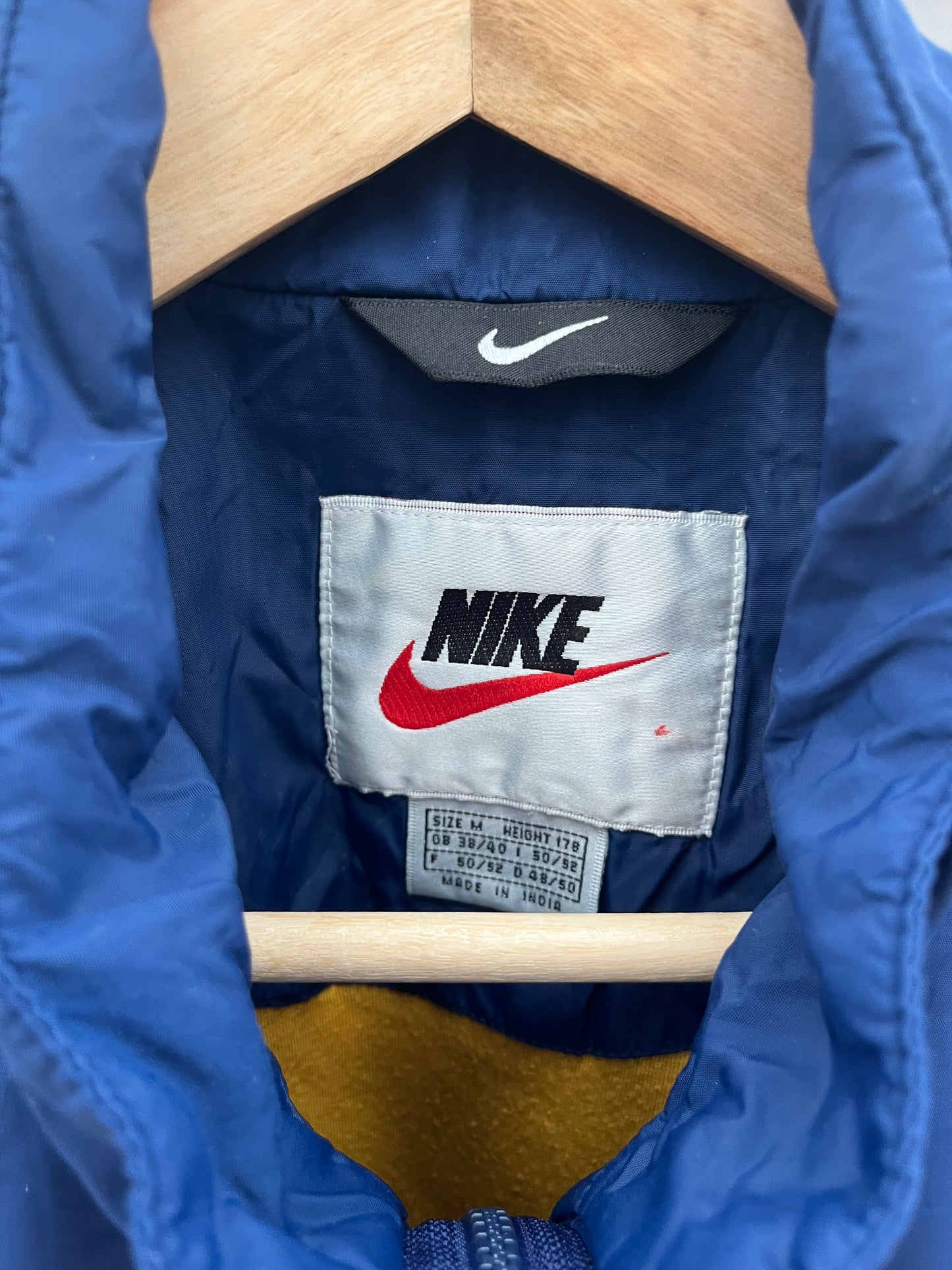 Vintage Nike Windbreaker Jacket – Navy / Yellow 2000s M