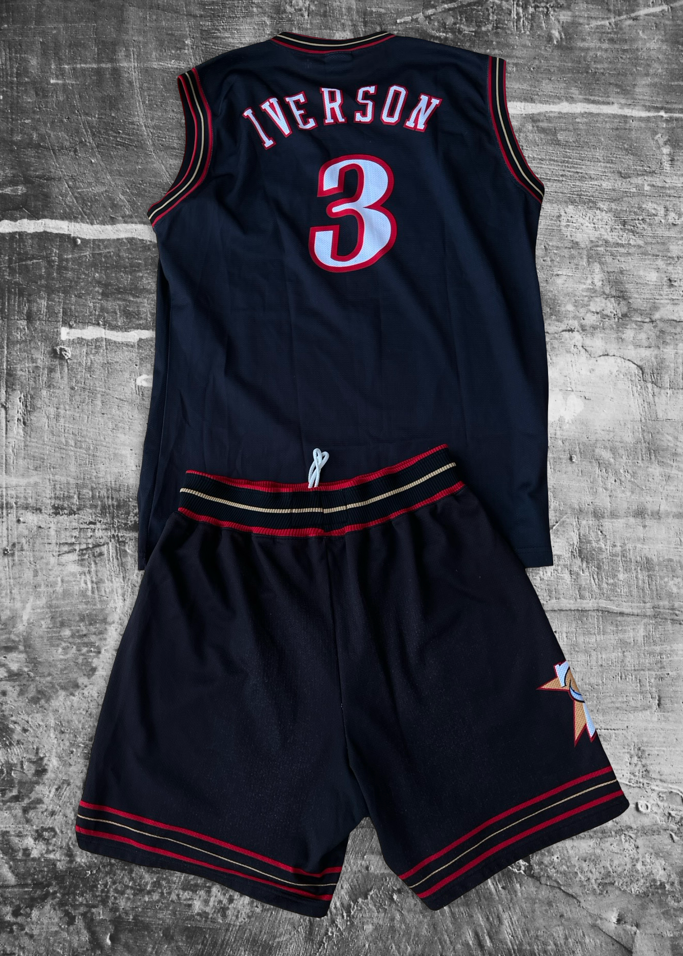Vintage Philadelphia 76ers Allen Iverson #3 Champion Jersey & Shorts Set