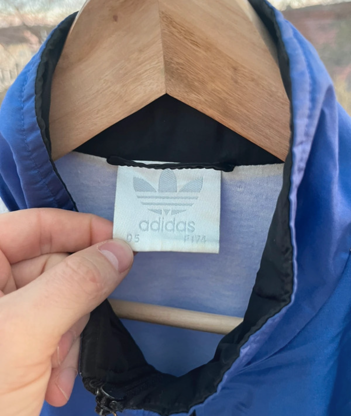 Vintage Adidas Windbreaker Jacket – H.B.C. Mirecourt 90s M