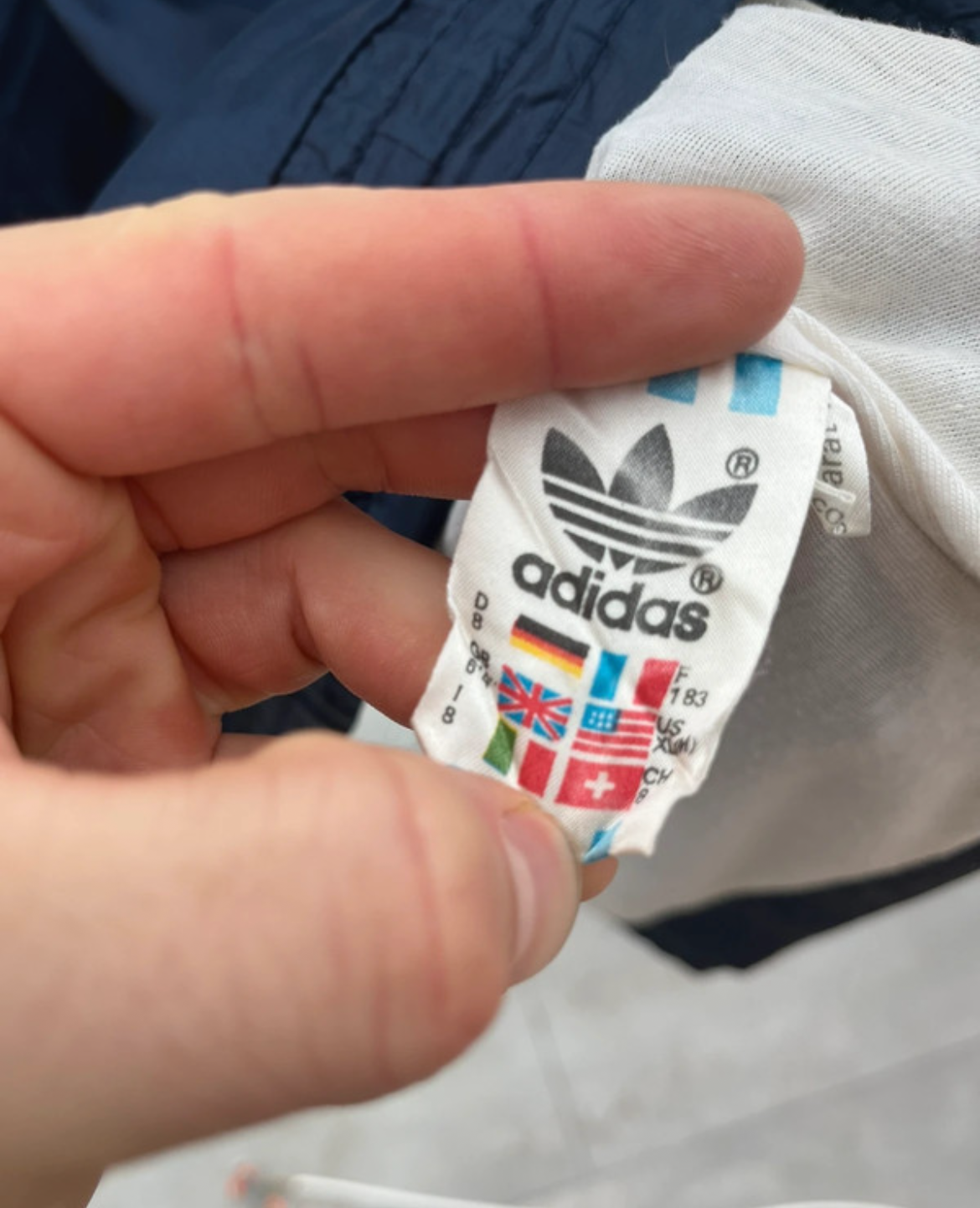 Vintage Adidas Originals Windbreaker Jacket – 90s XL